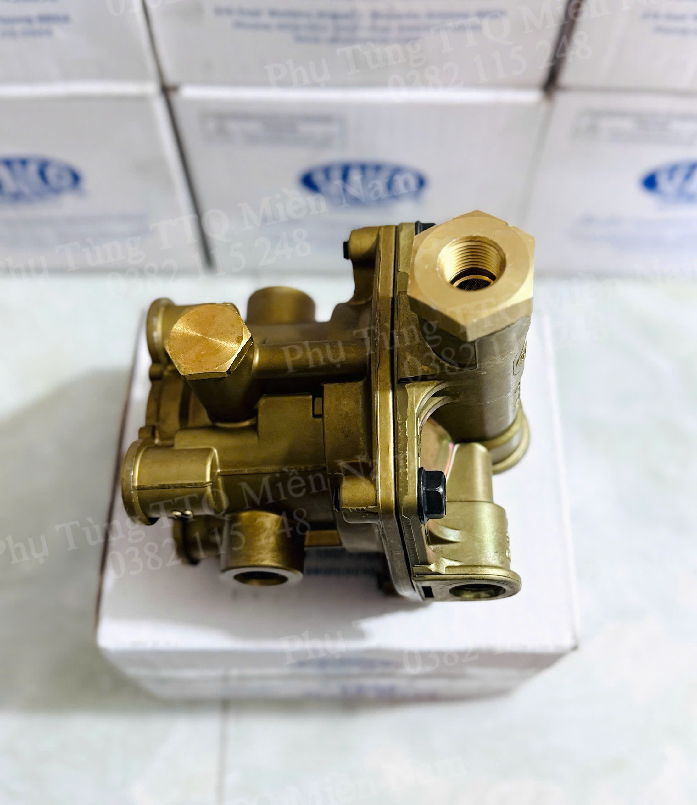 Van chia hơi Romooc Sealco 4 lỗ & 6 lỗ Mỹ 116205 - RM-CHIAHOI-SEALCO-116205