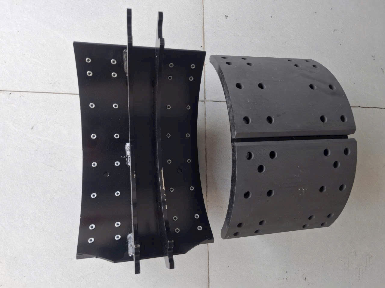 Bộ càng phanh và má phanh Romooc 1T8 và 2T2 - RM-CANGPHANH-1T8-2T2